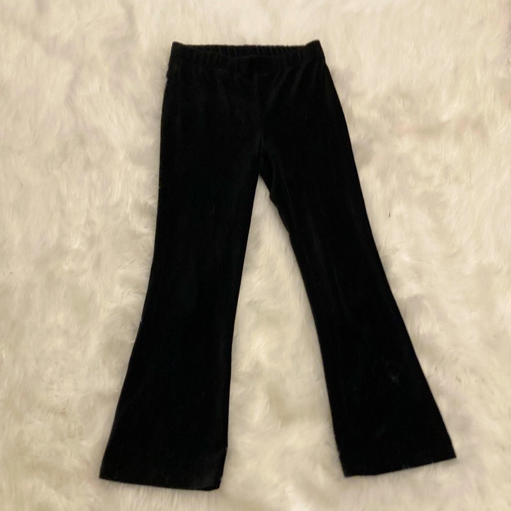 Cute black mild Coyguroy material!
